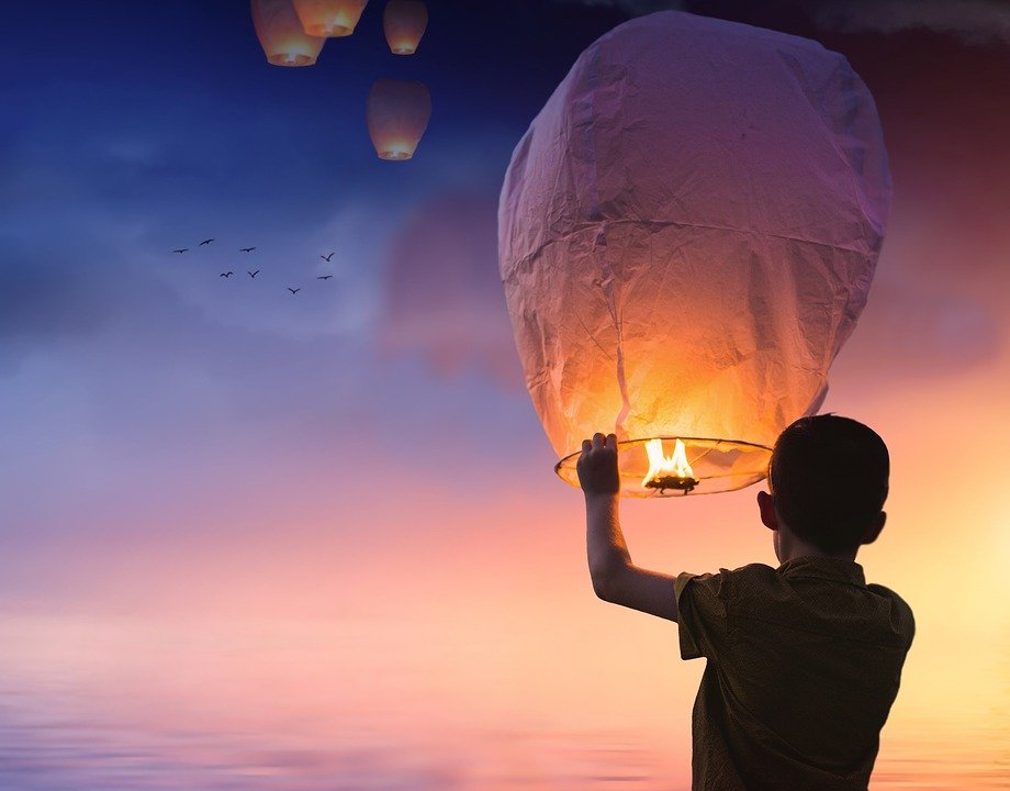 rekindling-the-light-within-monday-musings-natasha-musing-balloon