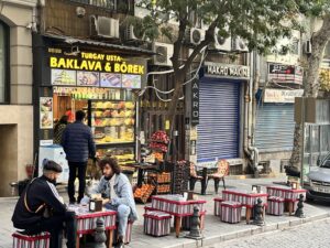 Desserts-Cafe-Baklava-Coffee-Sultanahmet-alley